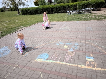 image00023.jpeg