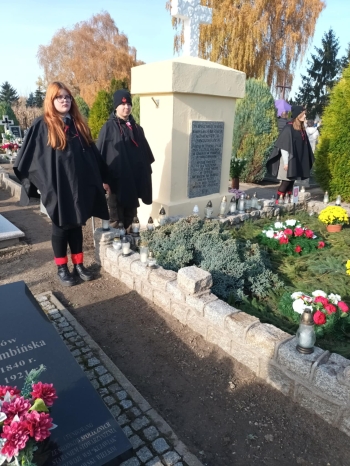 b9a531a9-4019-4f4e-8de7-de22d1fc9b6c