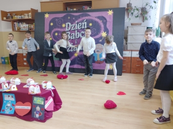 70cccb49-6039-4b04-9475-f24e334b9b6d