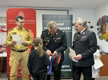 040c4d3d-1b21-4265-9442-126304b2ab4f