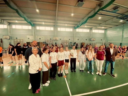 „Siatkówka z Olimpijczykiem” w Kruszwicy
